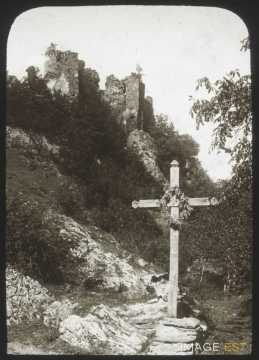 Château et croix de chemin (Beaucens)